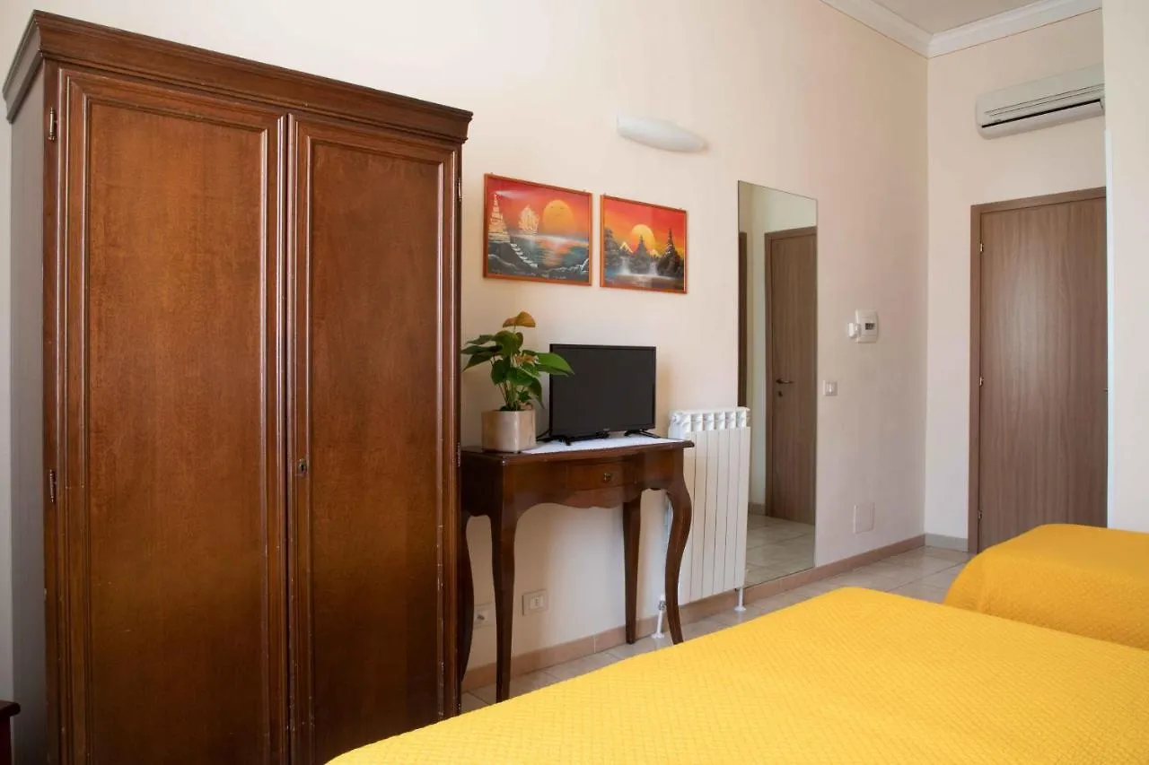 Al Frantoio Residenza Turistico Alberghiera Levane 2*,